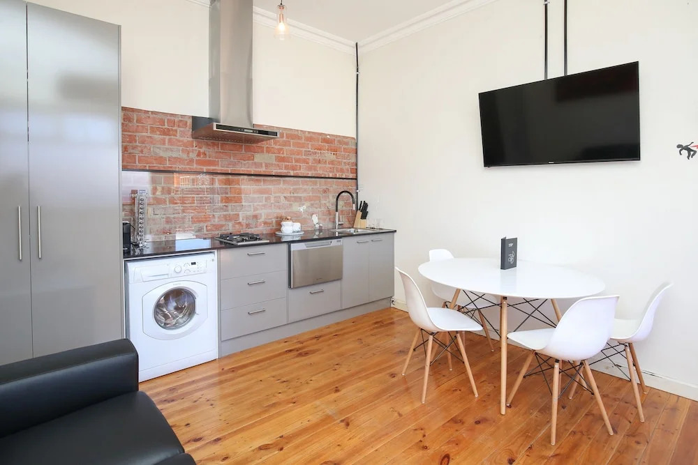 Indulge Apartments - The Urban Collection