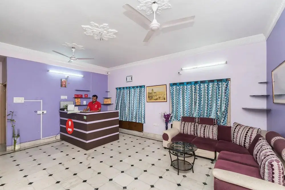 OYO 10364 Fortress Guest House