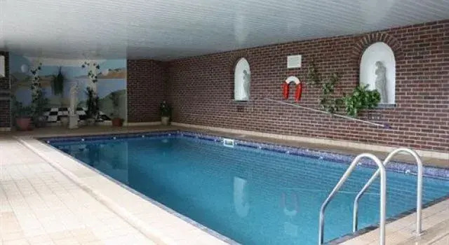 Lantern Lodge Hotel
