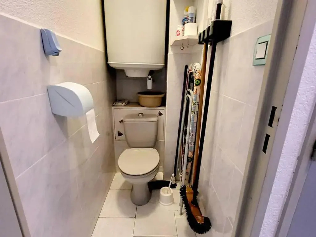 Appartement Six-Fours-les-Plages, 3 pièces, 4 personnes - FR-1-316-50