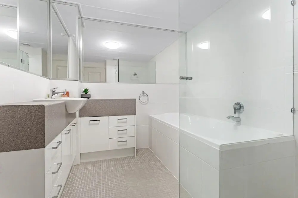 Triview, Unit 11/1-3 Mitchell Street