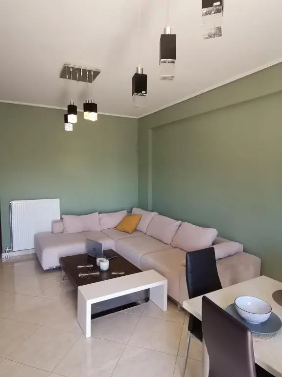 Quiet apartment in a private house