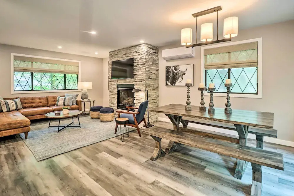 Hot Tub & Fire Pit! Gem in Big Bass Lake Community