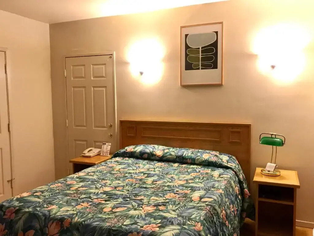 Sunrise Inn