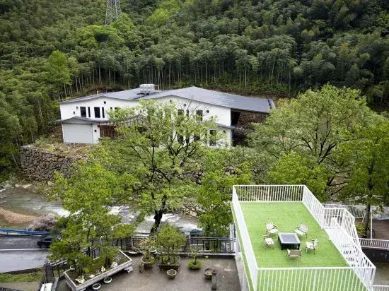 Shenxi Yunlu Guesthouse