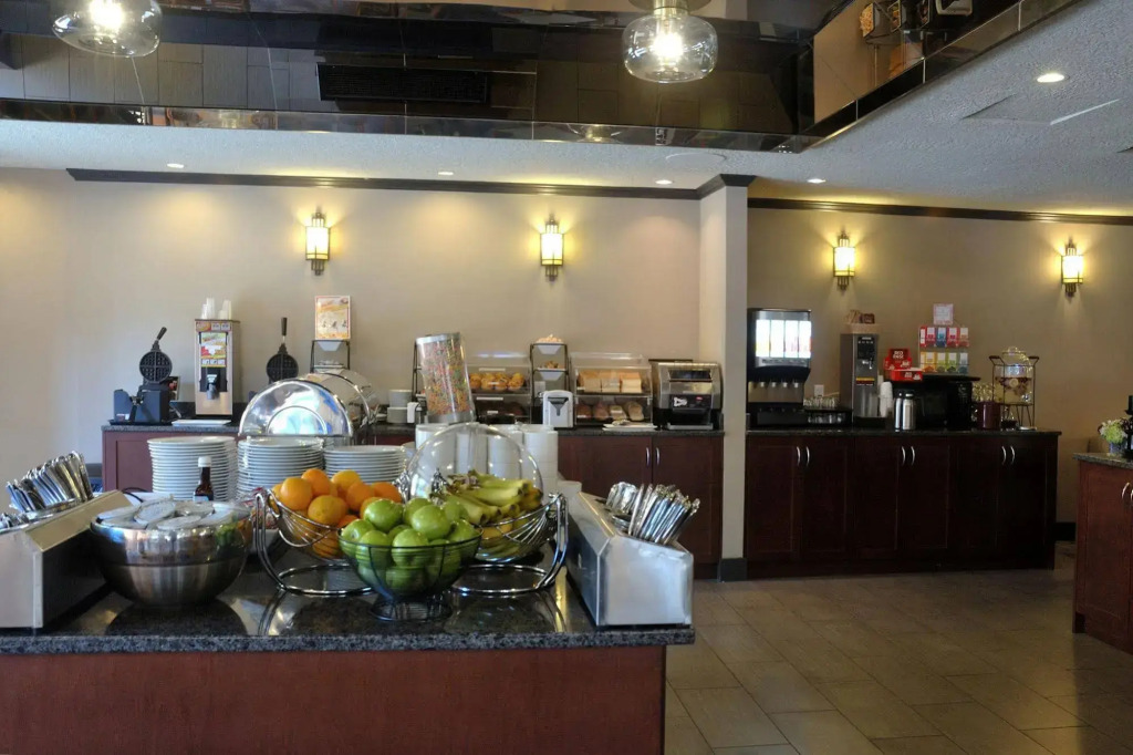 The Embassy Inn