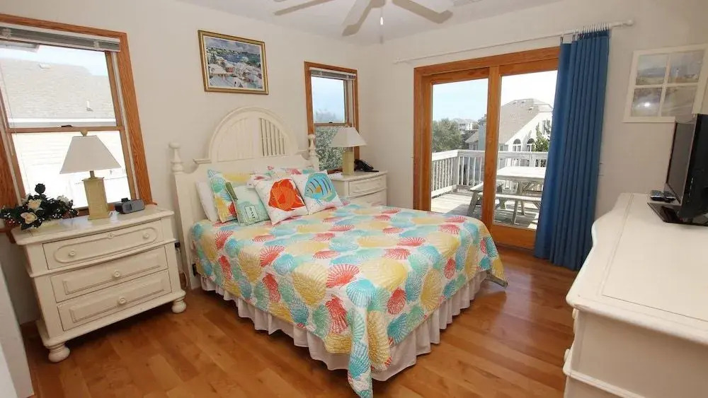 Millennium-2 - 6 Br Home