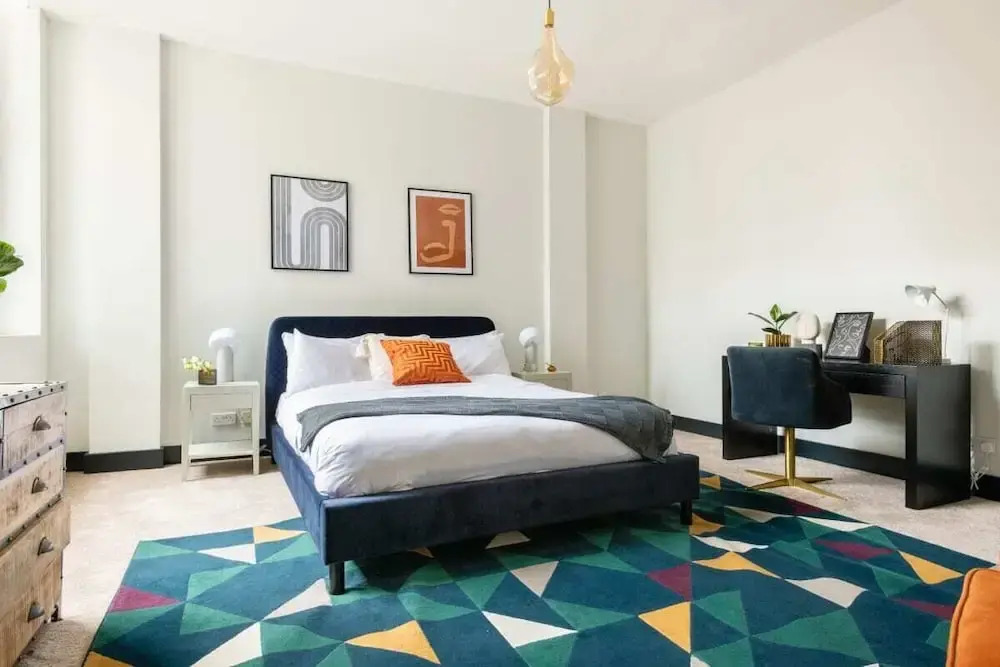 The Bermondsey Square Escape - Modern 1Bdr With Private Parking
