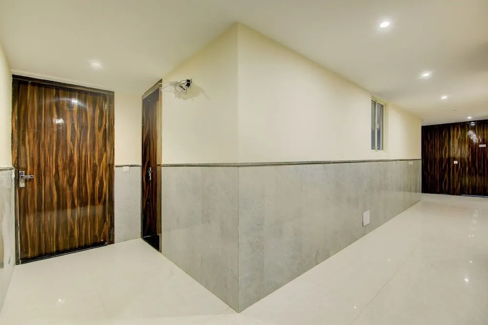 Hotel Premium Suites Near Delhi Airport