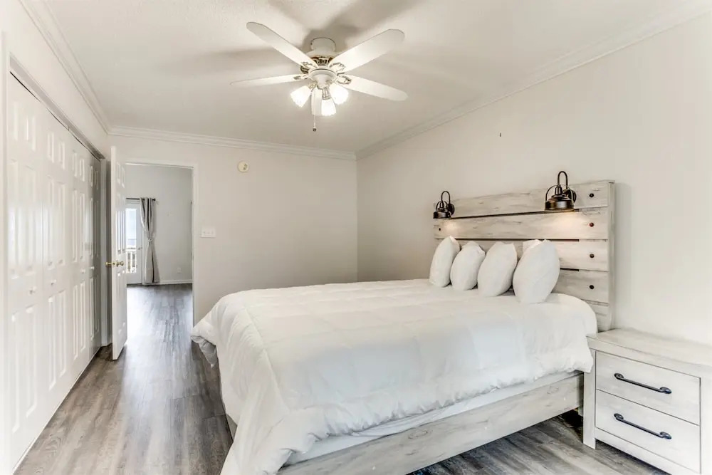 4102 South Ocean Blvd by Escape