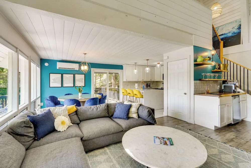 Lakefront Bliss w/ Dock + Fire Pit! Ozarks Home