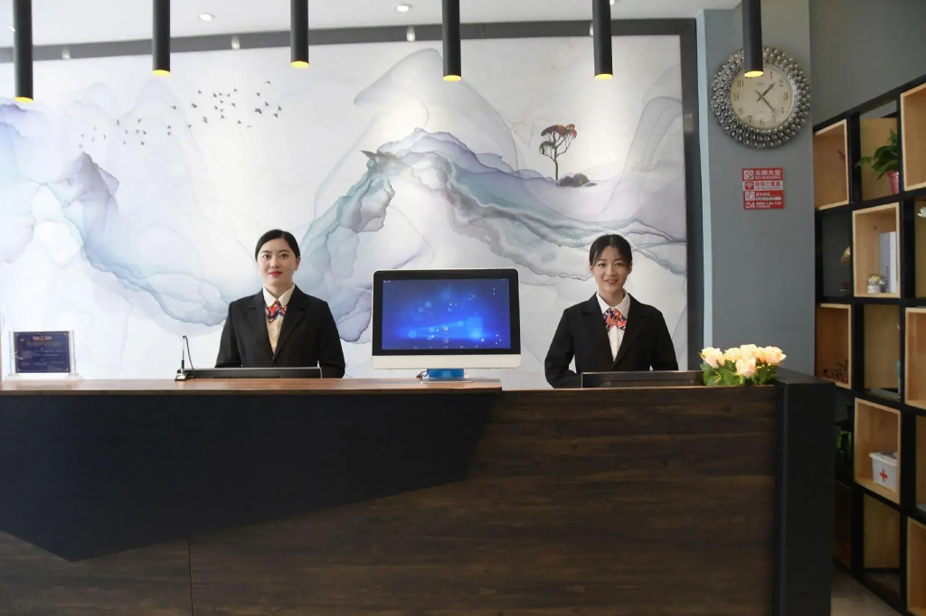 Shell Hotel Henan Puyang Nanle County Guangming Nan Road