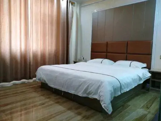 Fangchenggang Golden Harbor Holiday Hotel