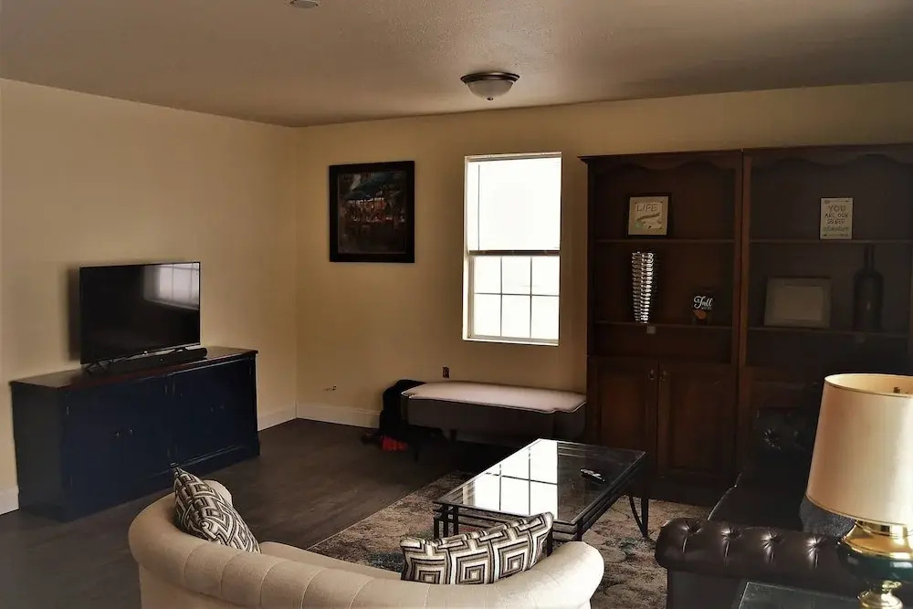 The Gateway - a Beautiful Relaxing Three Bedrooms Apartment
