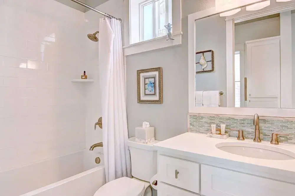 717 Sunrise Avenue Home 3 Bedrooms 3.5 Bathrooms Home