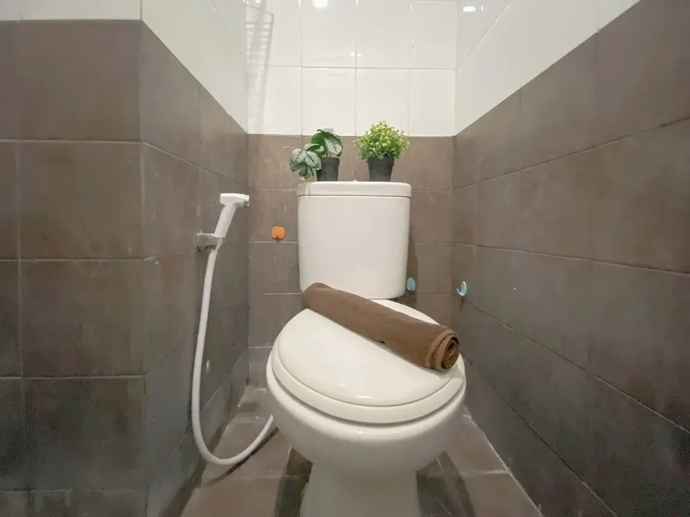 Combined 1Br With Extra Room Apartment At Green Pramuka City