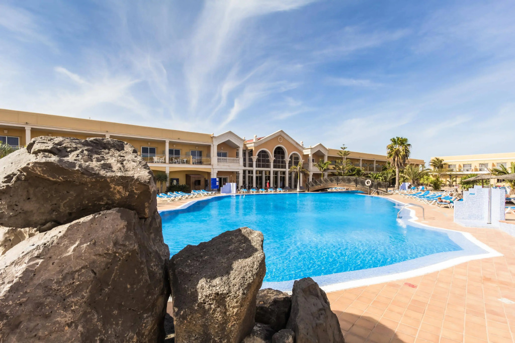 Coral Cotillo Beach