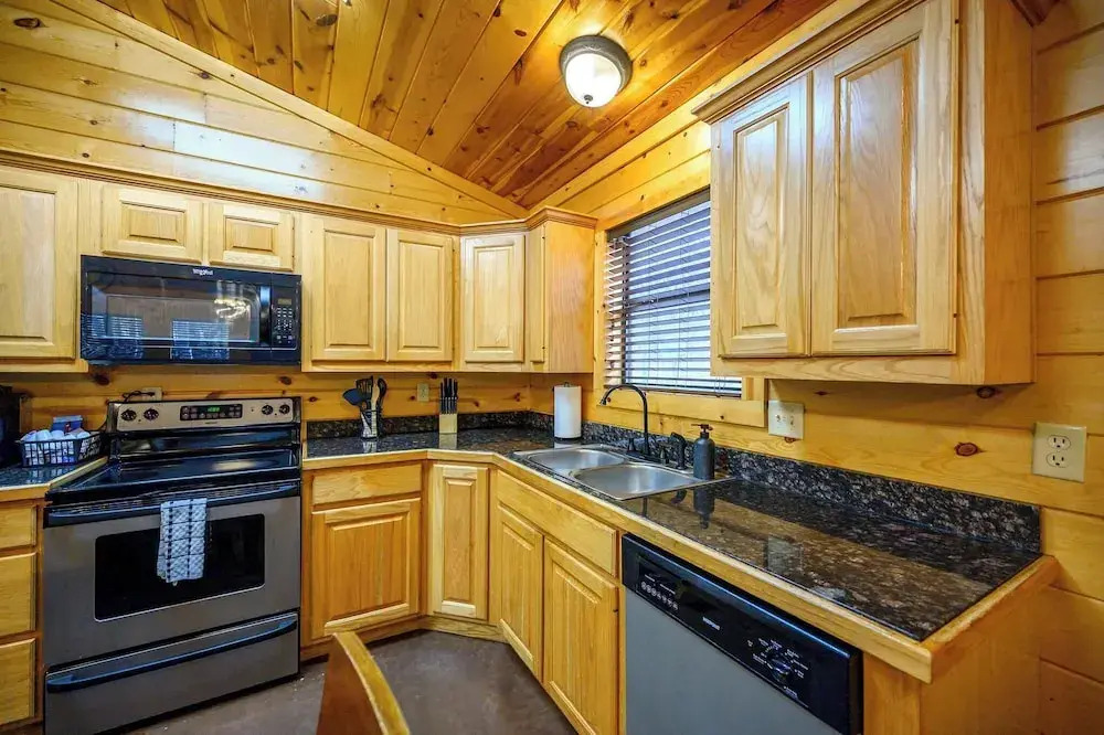 Lost Key  Cabin Stay for 8