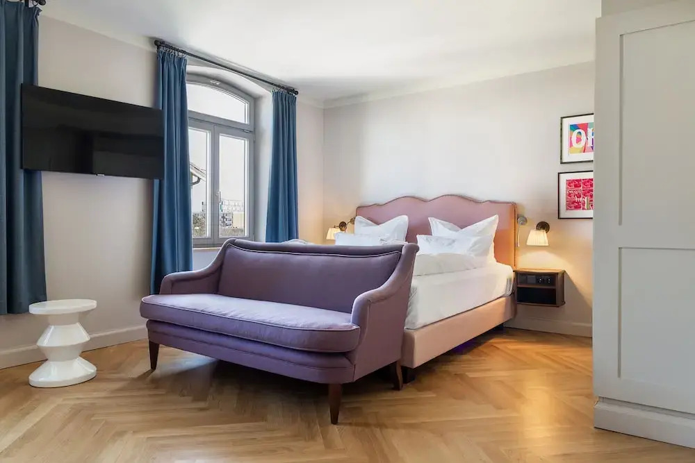 Mimosa Suites