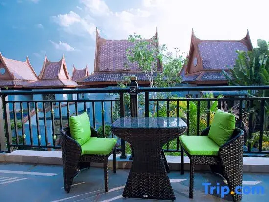 Santa Bara Fanye Residence