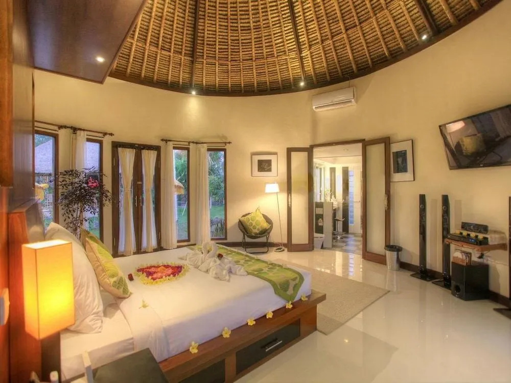 Villa Kunang Kunang