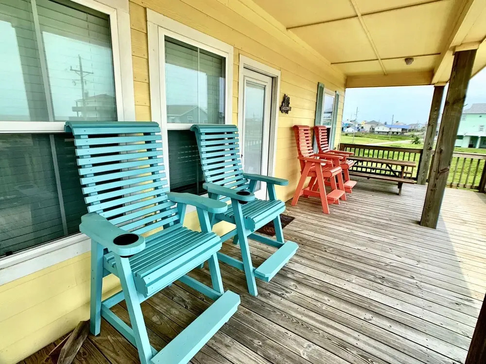 After Dune Delight 3 Bedroom Home by RedAwning
