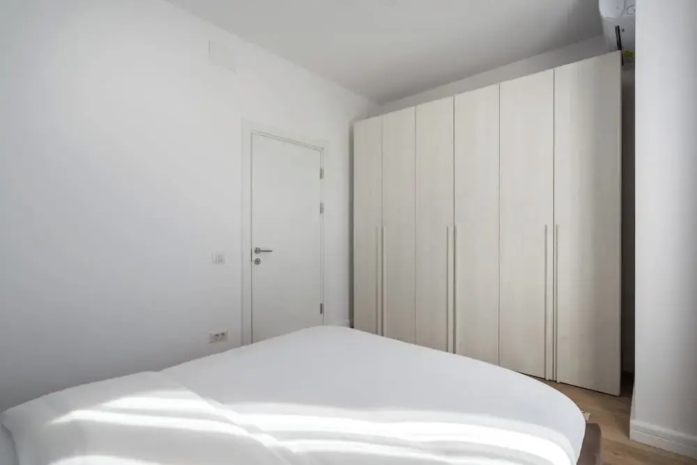 Uphome Suites