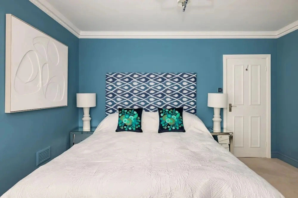 Cosy and Stylish Chelsea 2 Bedroom Flat