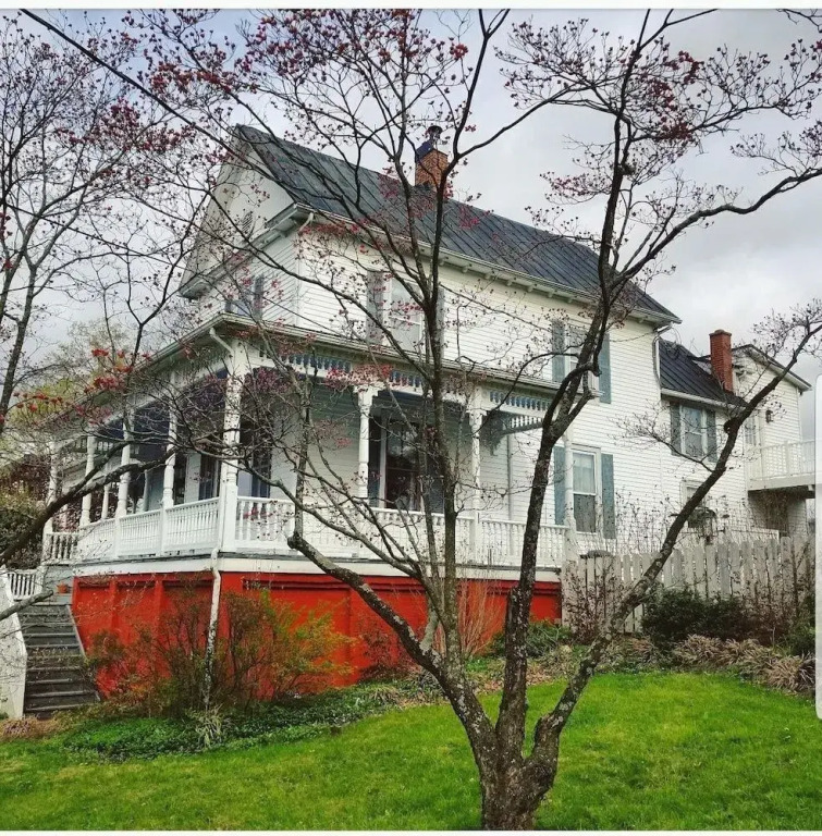 The Claiborne House
