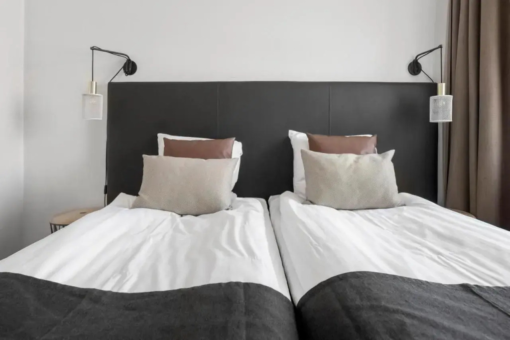 Forenom Hotels & Apartments Flemingsberg - 10min from Älvsjö