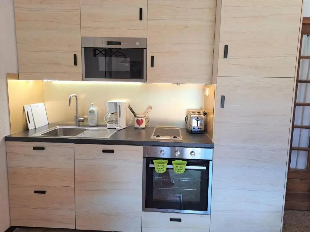 Studio Albiez-Montrond, 1 pièce, 5 personnes - FR-1-618-9