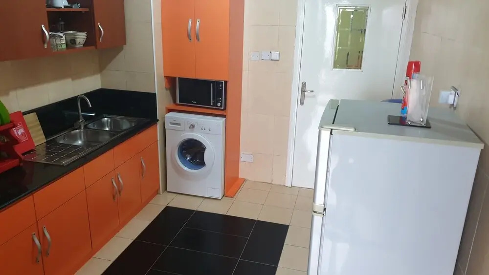 Sim court 1 safe court apartment