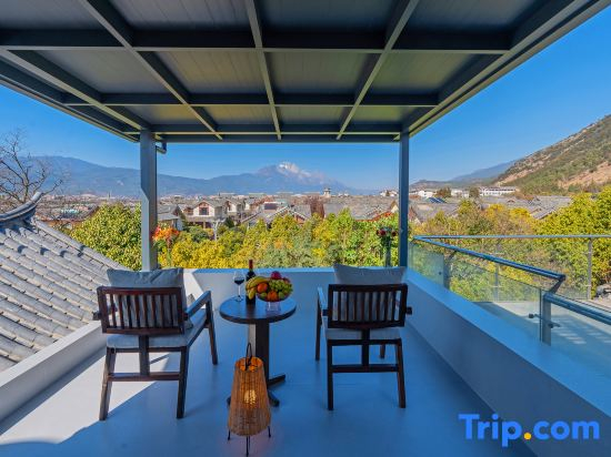 Qianshan Muxue · Sun Goldens · Yulong Snow Mountain View · Golden Snowscape Designer Lodge