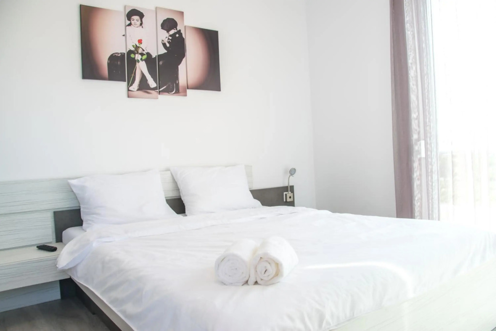 Riverside-Modern apartment-ARED