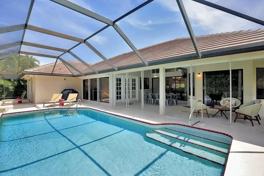 621 Diplomat Ct. Home #65784 3 Bedrooms 2 Bathrooms Home