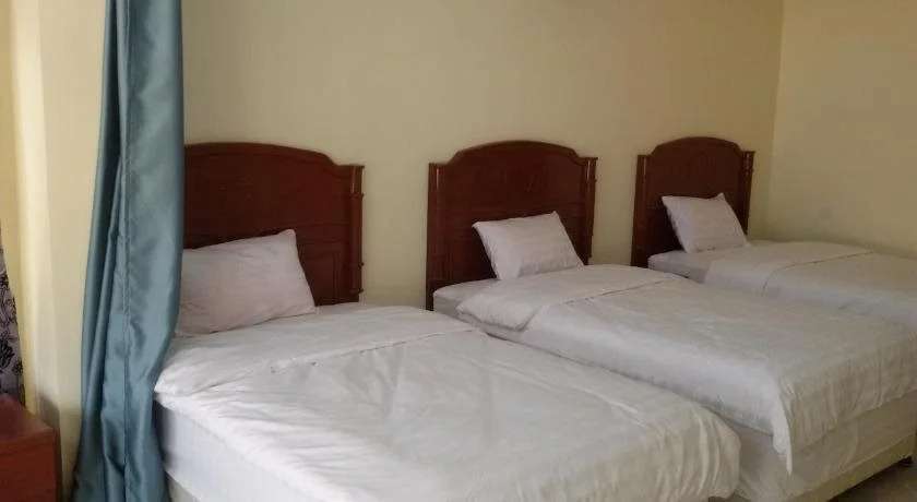 Serapis Hotel