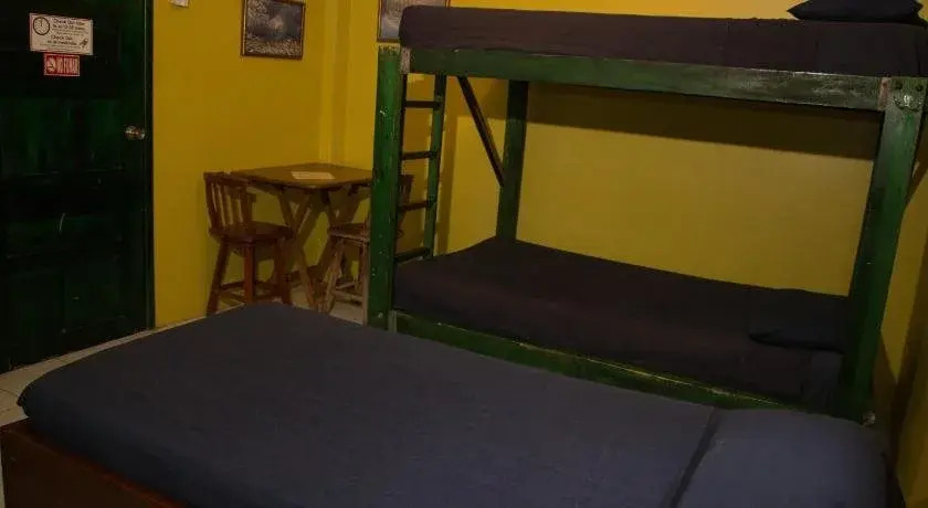 Dreamkapture Hostel close to the airport and bus terminal