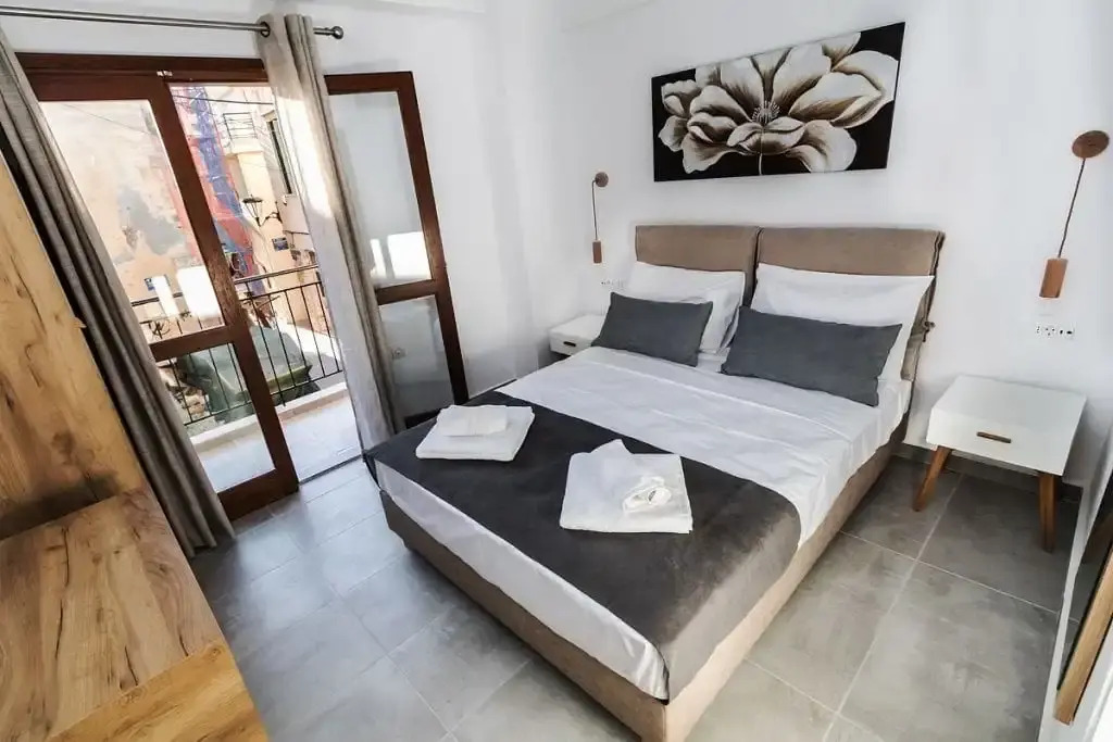 Deluxe Rooms