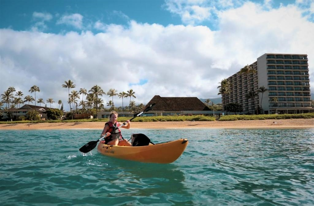 Royal Lahaina Resort & Bungalows