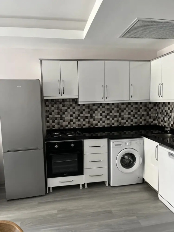 Tsira Suite