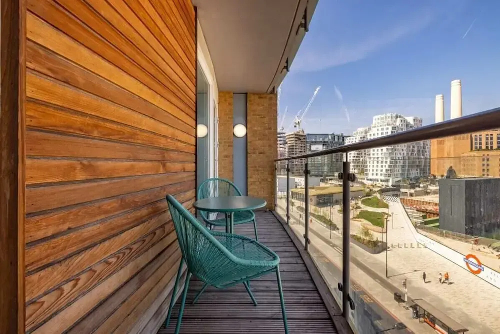 The Nine Elms Lane Arms - Stunning & Bright 2bdr Flat With Balconies