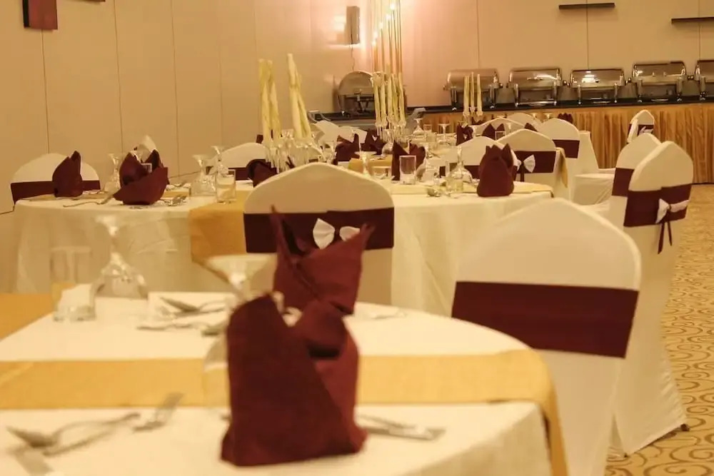 Plaza Inn Hotel and suites
