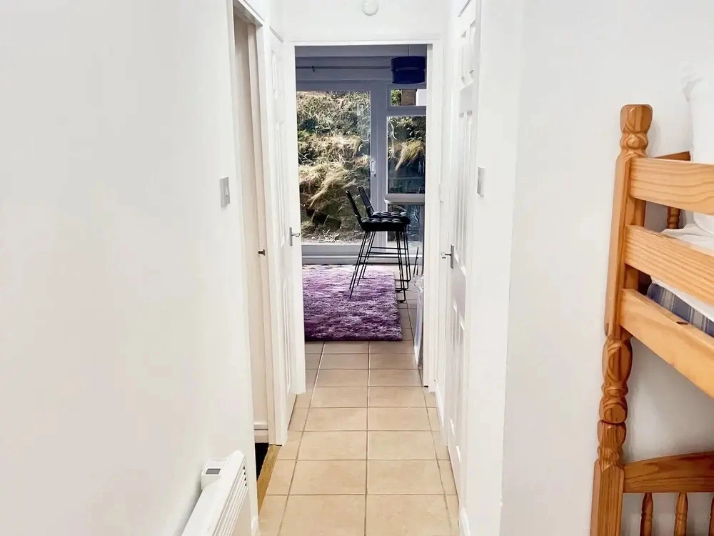 Beach Court Apartment