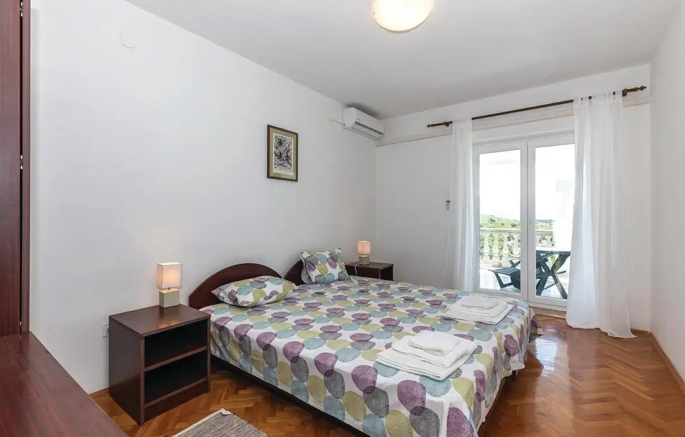 Cozy Home In Novi Vinodolski