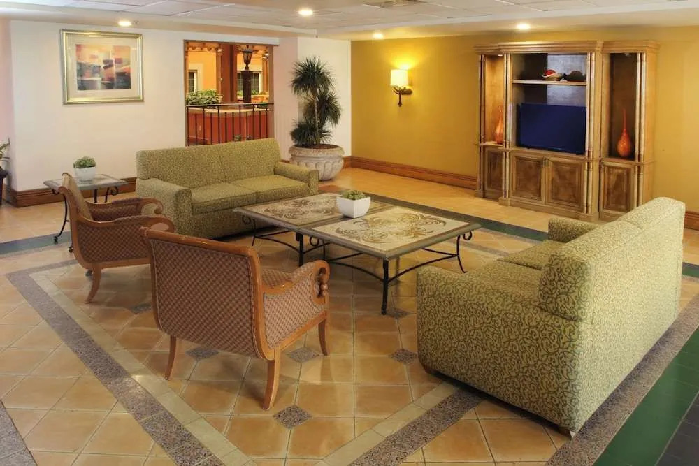 Holiday Inn Express