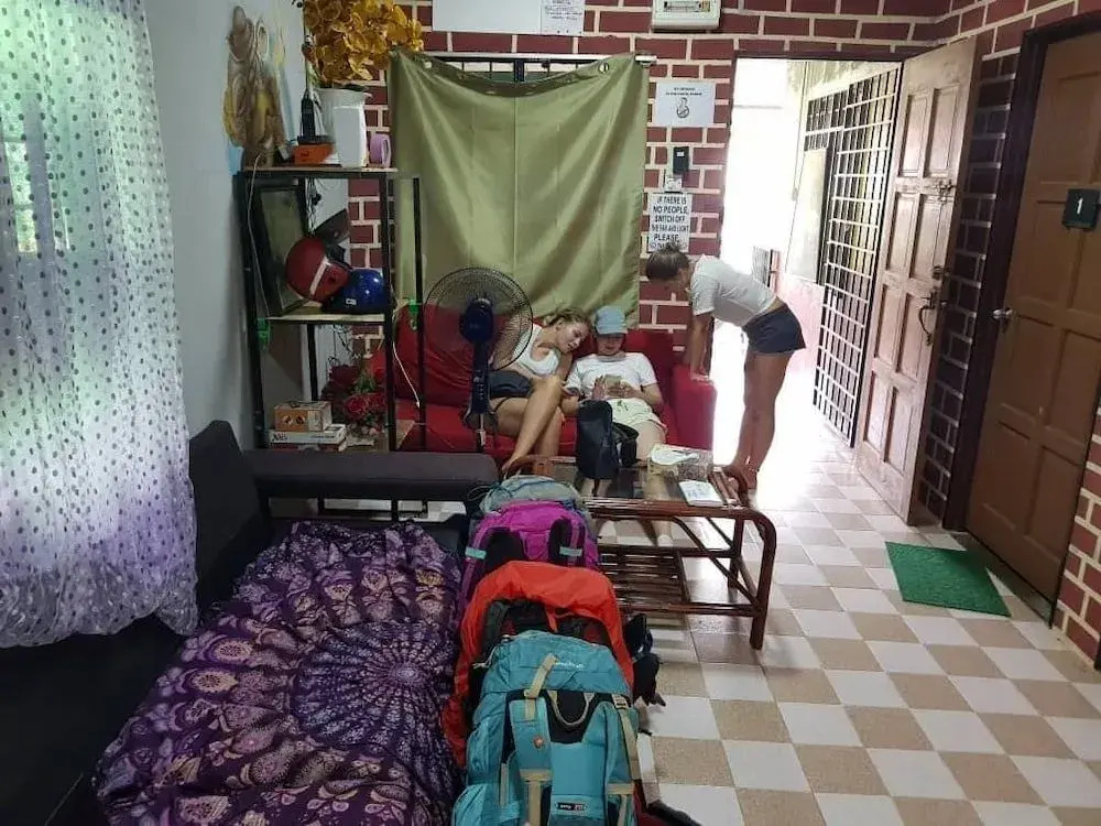 BOBI's Cafe Backpackers Hostel