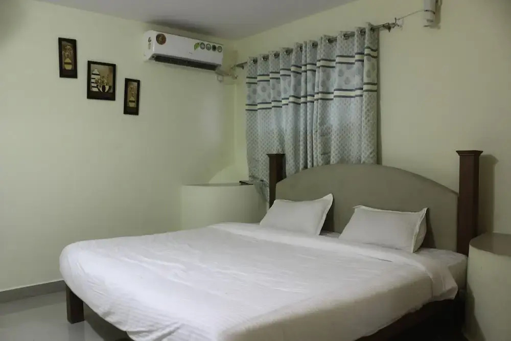 OYO 9598 Home 2 BHK near Club Cubana Goa
