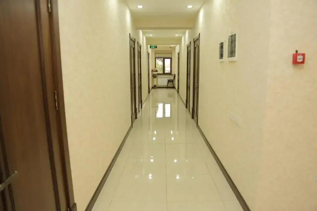 Premium Hotel 777