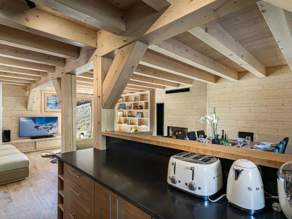 Chalet spacieux près des pistes avec sauna et WiFi, animaux admis - FR-1-567-69