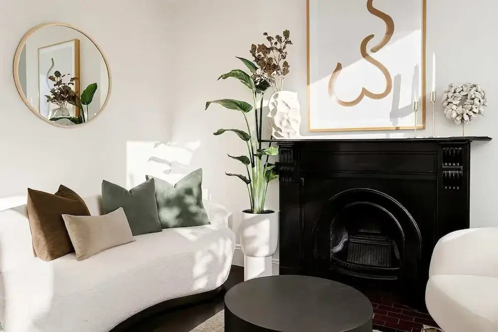 Stylish 4BR City Retreat